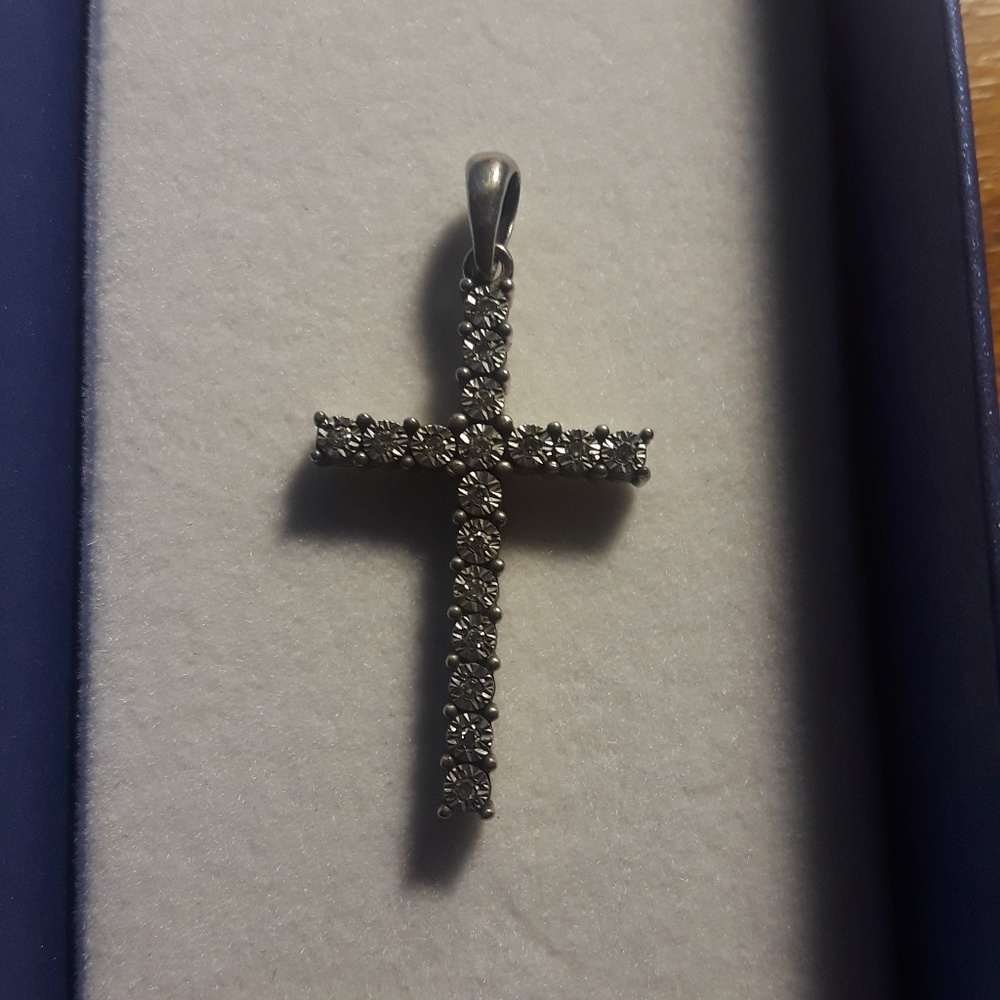 Diamond cross pendant